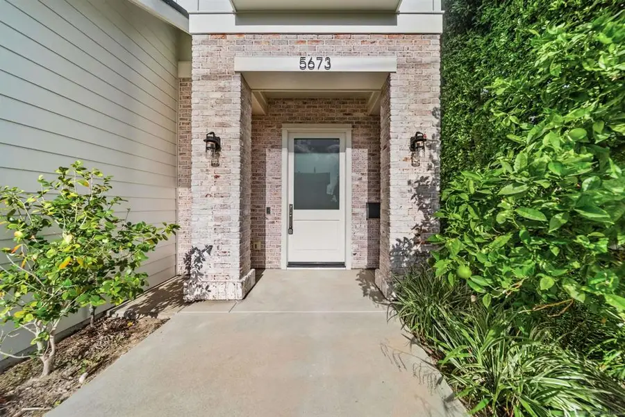 5673 Linda Rosa Ave, La Jolla, CA 92037 - #3