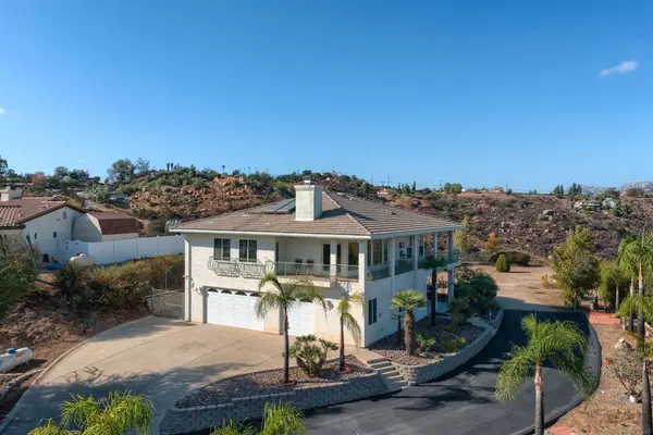 475 Canyon Rim, El Cajon, CA 92021