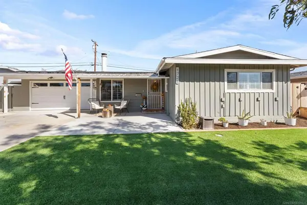 1721 Poinciana Dr, El Cajon, CA 92021