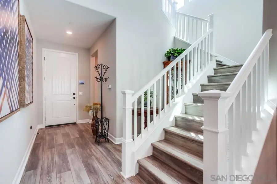 1933 Pascal Ct, Escondido, CA 92026 - #2