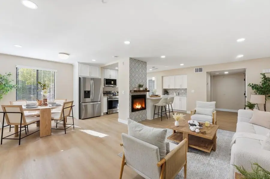 2564 Navarra Dr #115, Carlsbad, CA 92009 - Image #2