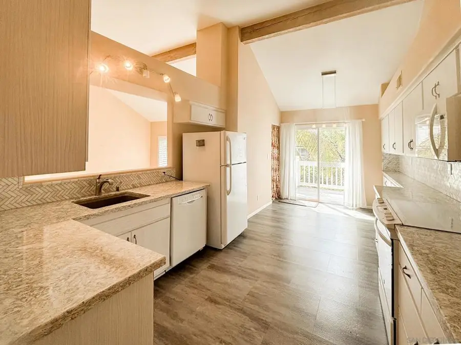8585 Via Mallorca #4, La Jolla, CA 92037 - #3