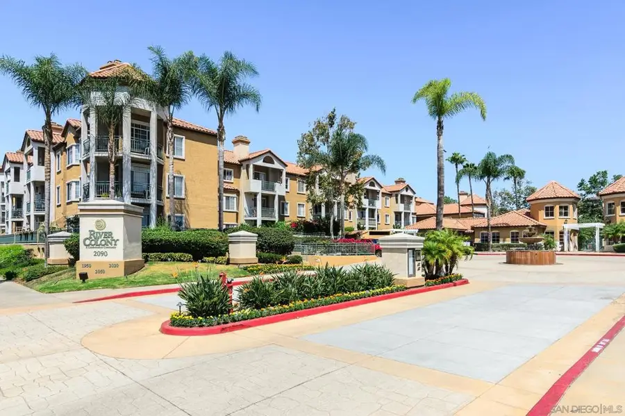 1950 Camino De La Reina #208, San Diego, CA 92108 - Image #2