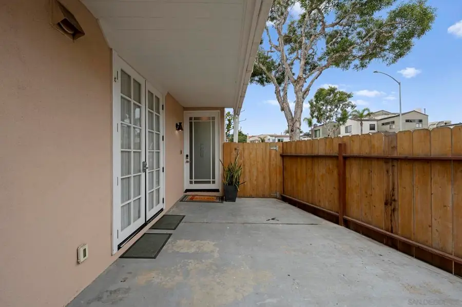 2735 Mission Blvd, San Diego, CA 92109 - Image #3