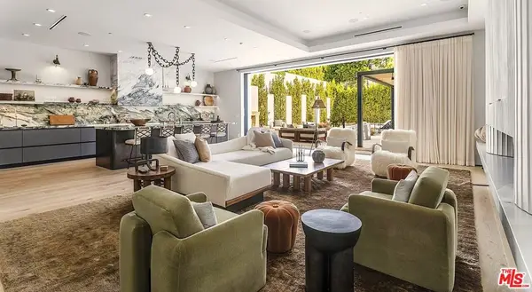 324 S Medio Drive, Los Angeles, CA 90049