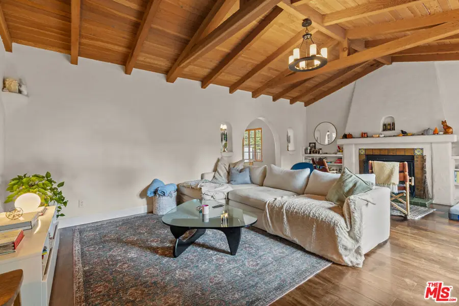 11623 Otsego Street, North Hollywood, CA 91601 - Image #3