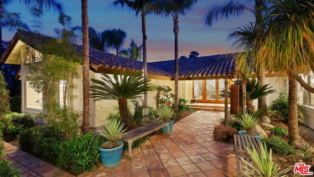 3548 Rosa Way, Fallbrook, CA 92028 - Image #1