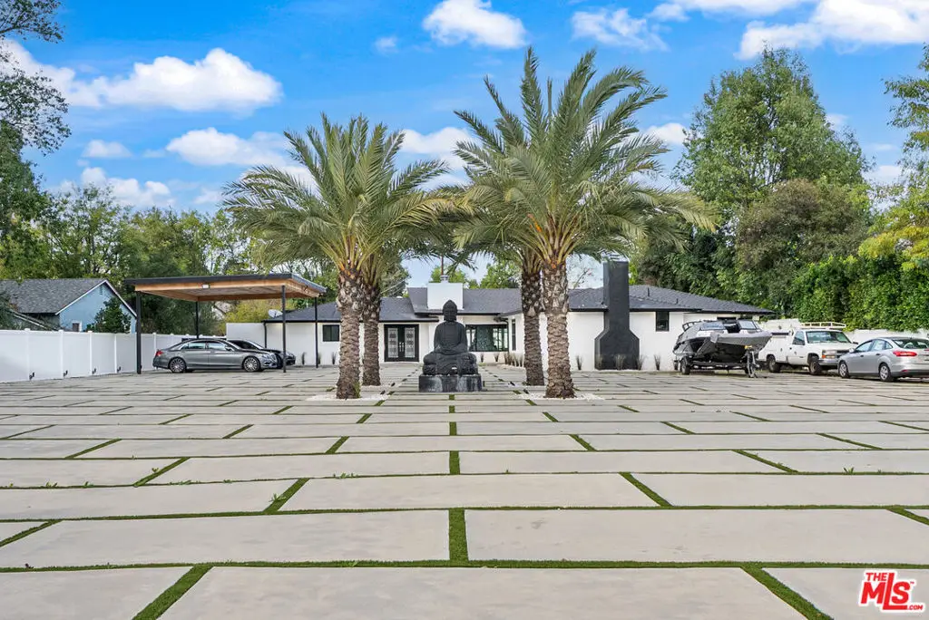 17211 Parthenia Street, Northridge, CA 91325 - Image #1