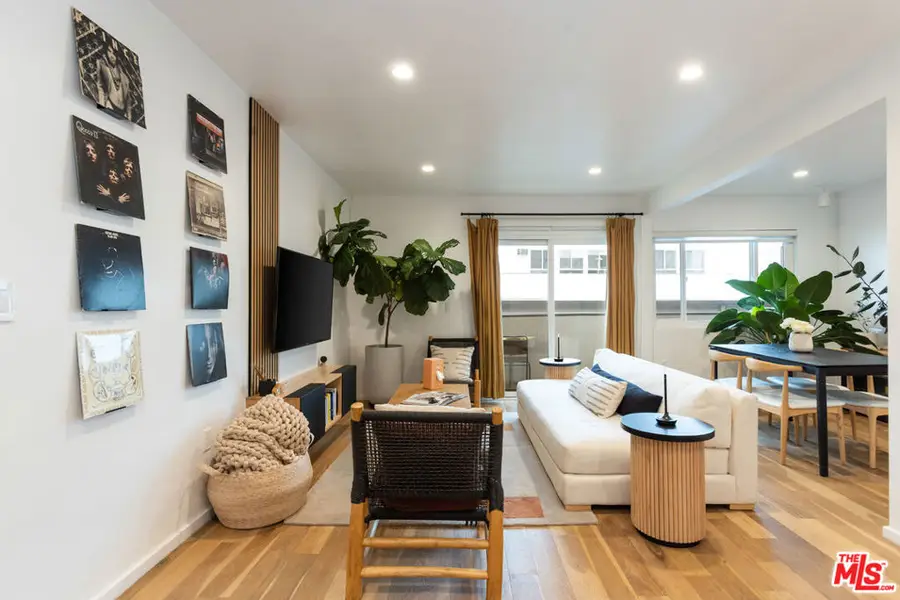 536 N Orlando Avenue #7, West Hollywood, CA 90048 - #2