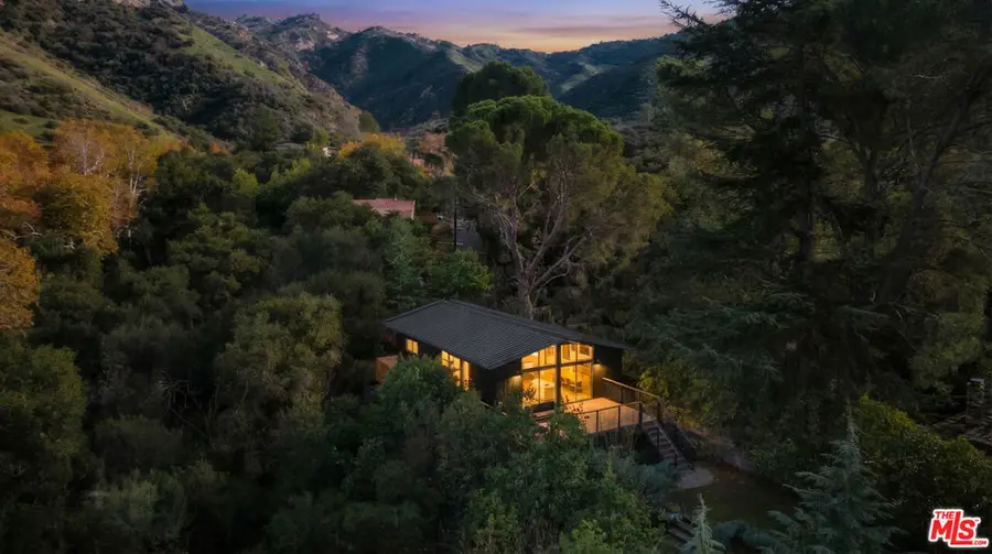 25665 Buckhorn Drive, Calabasas, CA 91302 - Image #3