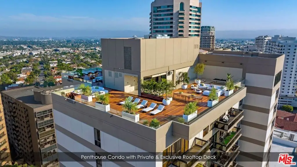 10445 Wilshire Boulevard #PH, Los Angeles, CA 90024 - Image #1
