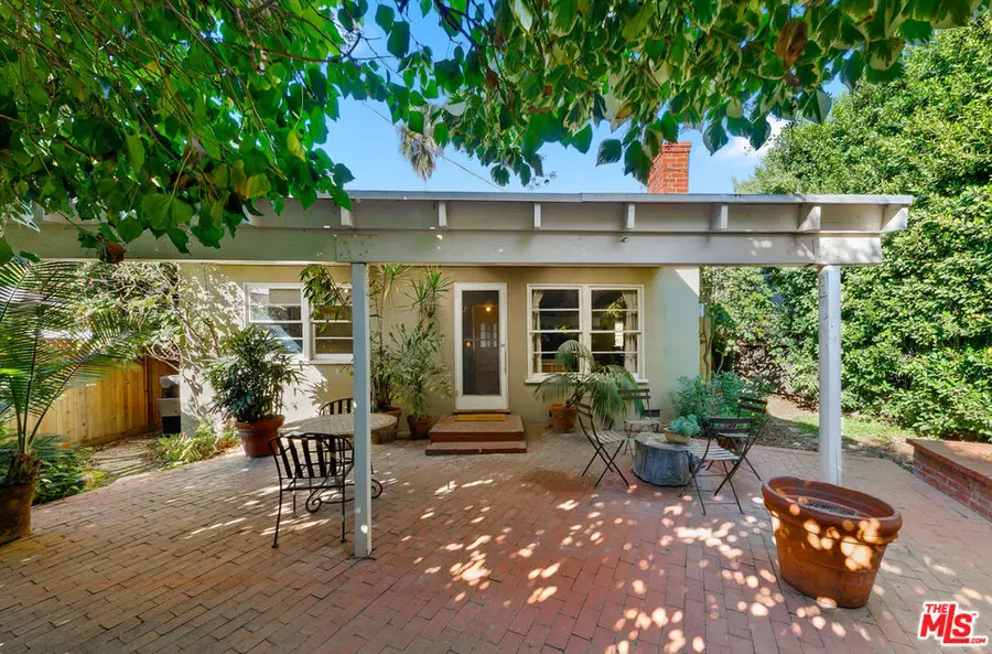 11672 Erwin Street, North Hollywood, CA 91606 - #2