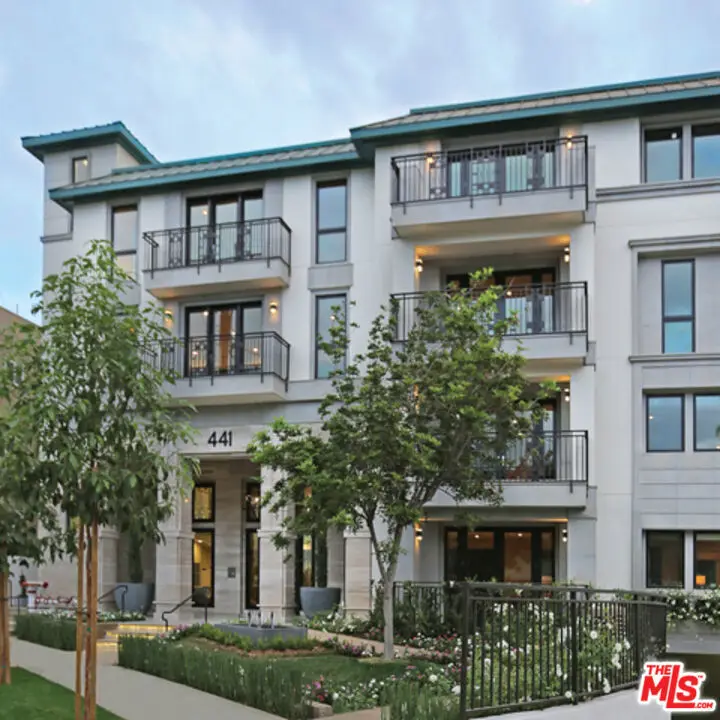 441 S Barrington Avenue #105, Los Angeles, CA 90049 - #1