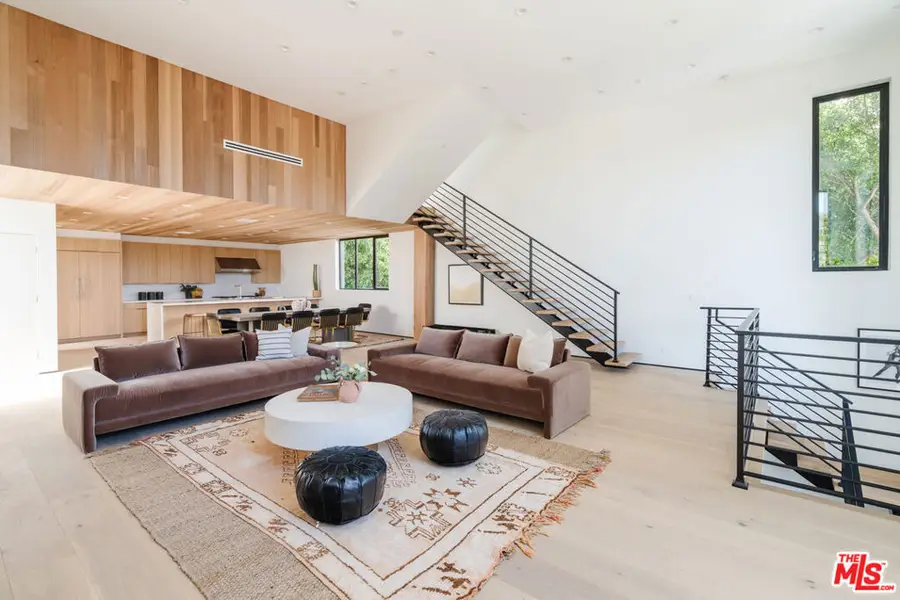 609 Broadway Street, Venice, CA 90291 - Image #2