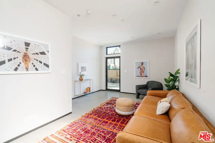 609 Broadway Street, Venice, CA 90291 - Image #3