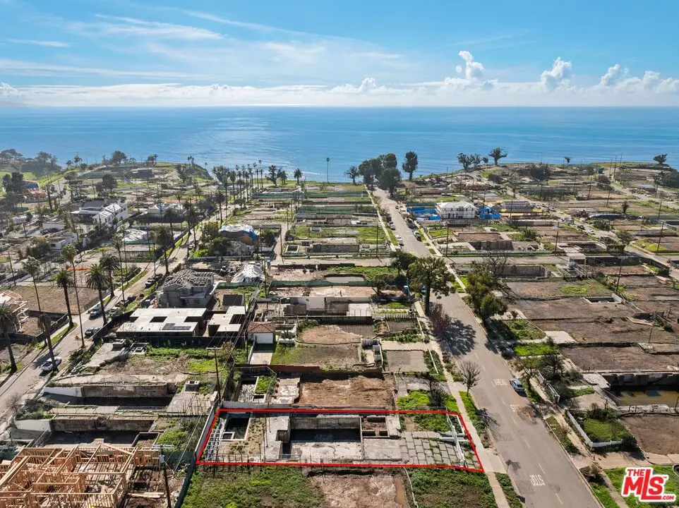 538 Via De La Paz, Pacific Palisades, CA 90272 - Image #1