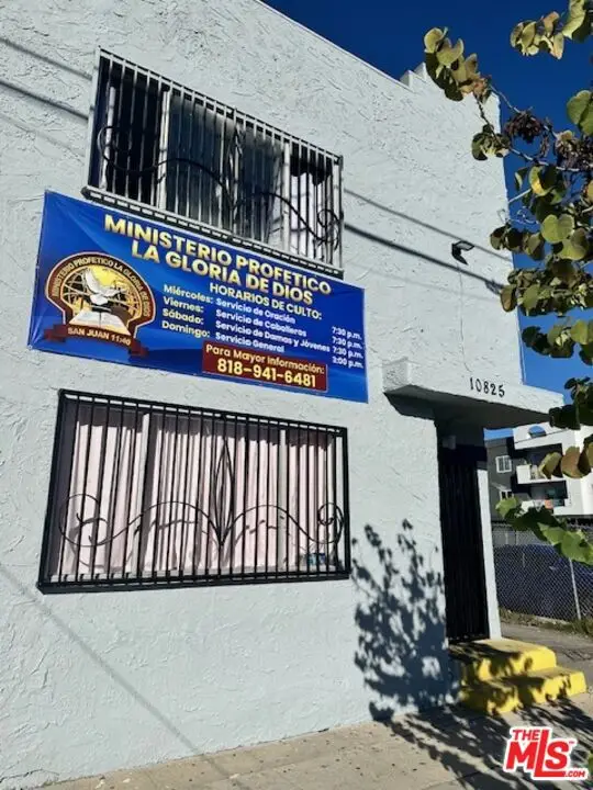 10825 Magnolia Boulevard, North Hollywood, CA 91601 - Image #1