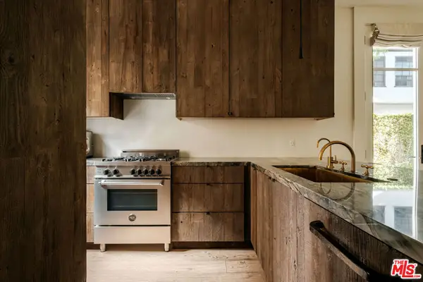 956 5th Street #C, Santa Monica, CA 90403