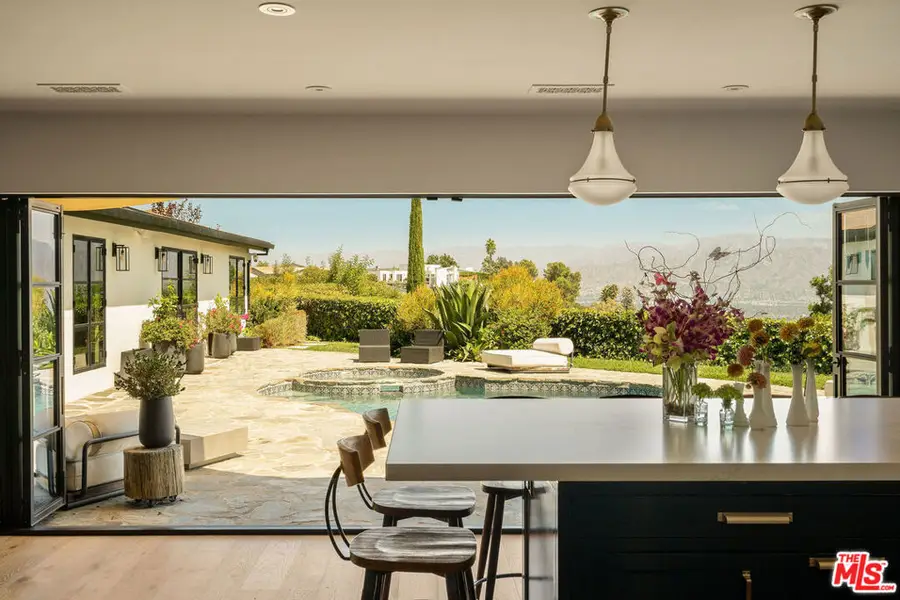 8251 Skyline Drive, Los Angeles, CA 90046 - Image #3