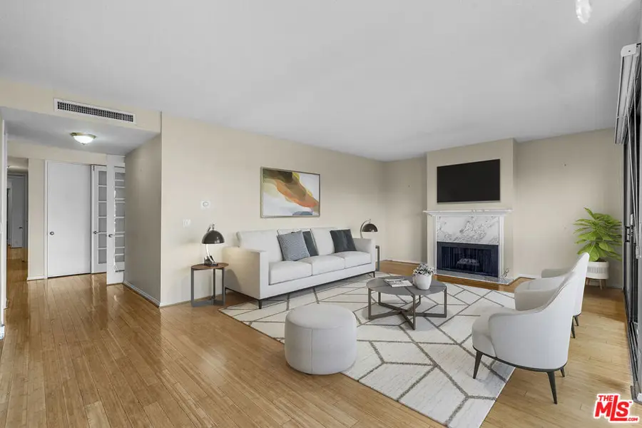 4477 Wilshire Boulevard #308, Los Angeles, CA 90010 - Image #3