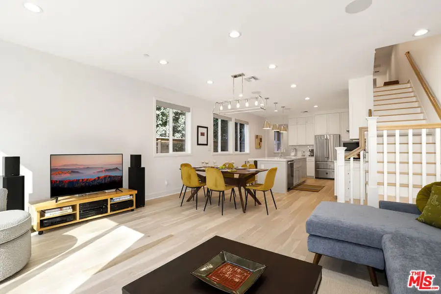 1741 S Marvin Ave, Los Angeles, CA 90019 - Image #2