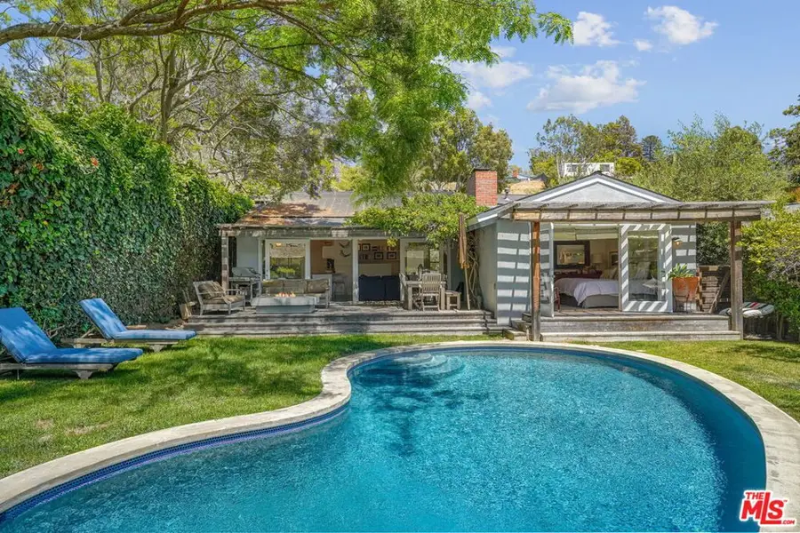 711 Kingman Avenue, Santa Monica, CA 90402 - Image #3