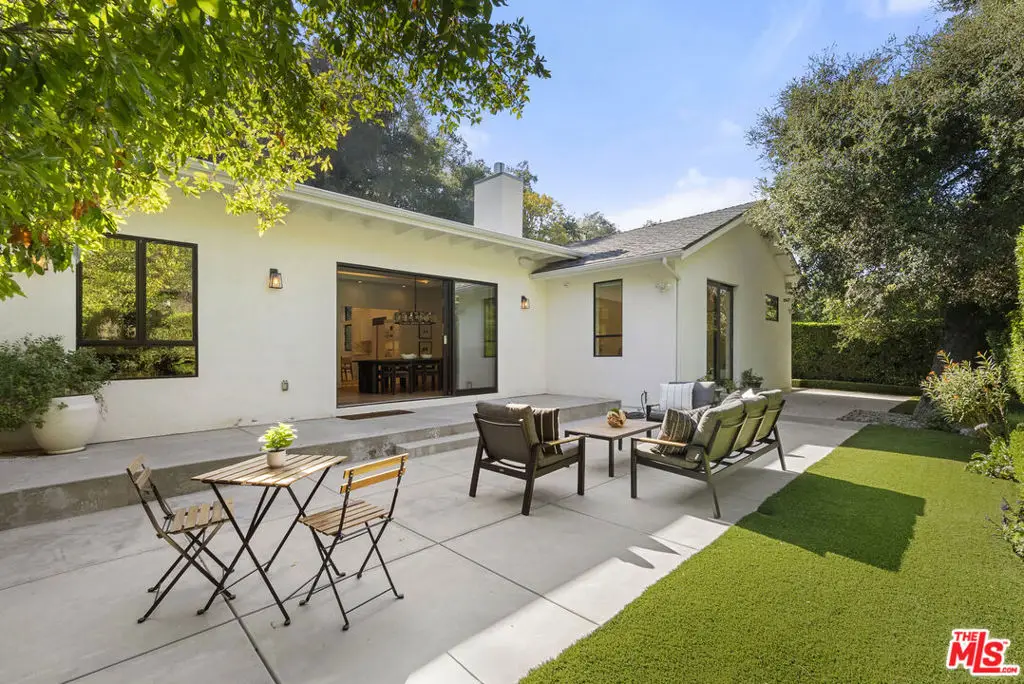 9782 Oak Pass Road, Beverly Hills, CA 90210 - Image #1