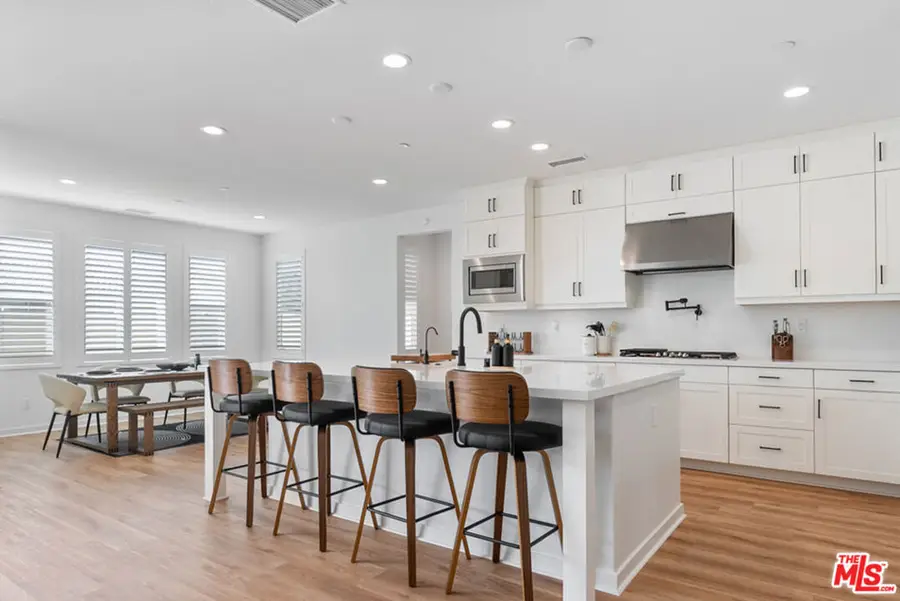 18130 Radiance Lane, Santa Clarita, CA 91350 - #2