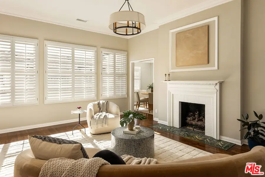 118 1/2 N Flores Street, Los Angeles, CA 90048 - Image #3