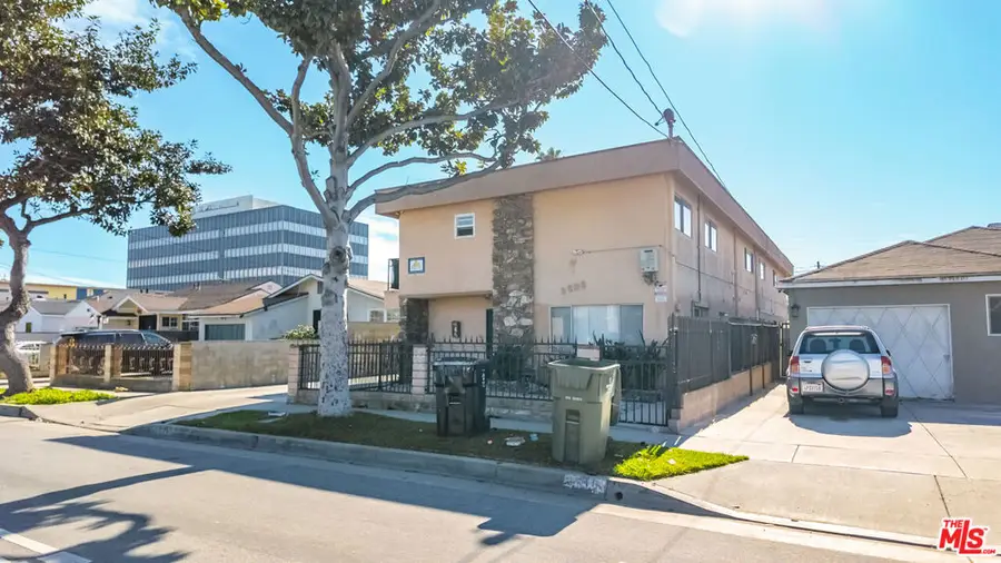 3508 W 113th Street, Inglewood, CA 90303 - #2