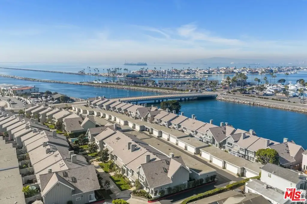 306 Regatta Way, Seal Beach, CA 90740 - Image #1