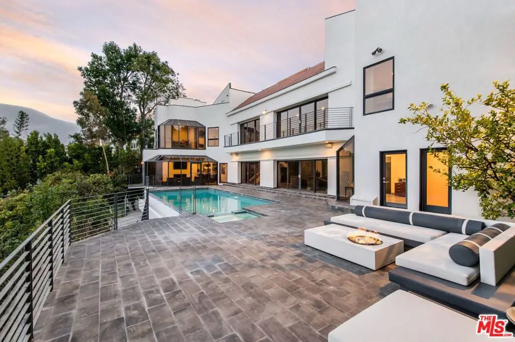 11955 Pinnacle Place, Beverly Hills, CA 90210 - Image #1