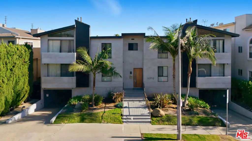 10732 Woodbine Street #3, Los Angeles, CA 90034 - Image #1