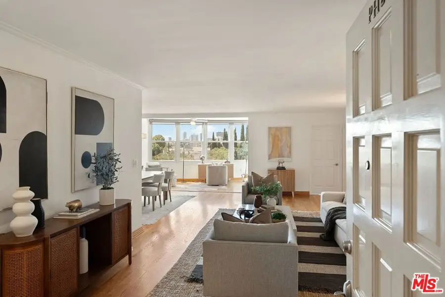 10725 Ohio Avenue #2, Los Angeles, CA 90024 - Image #2