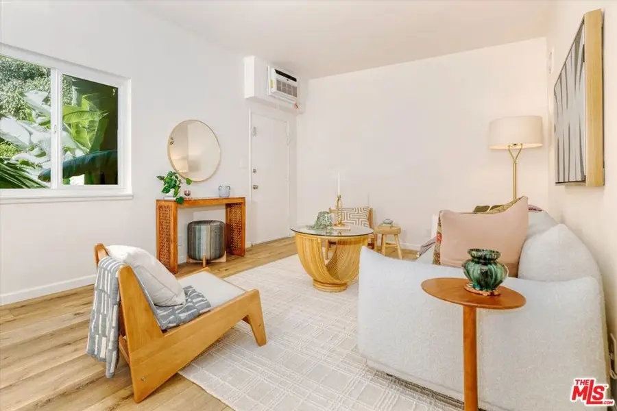 11138 Aqua Vista Street #73, Studio City, CA 91602 - Image #3