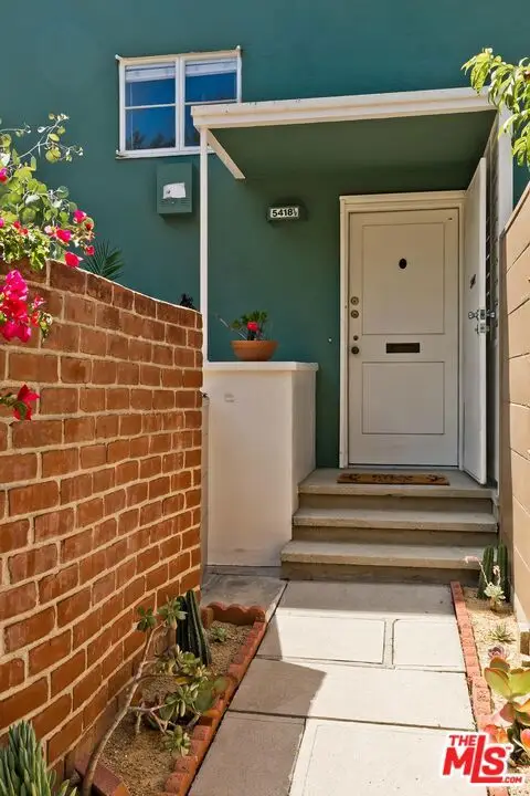 5418 1/2 Village, Los Angeles, CA 90016 - Image #2