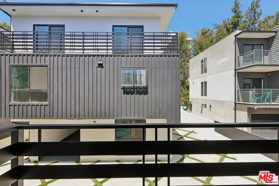 2113 Holly Drive, Los Angeles, CA 90068 - Image #2