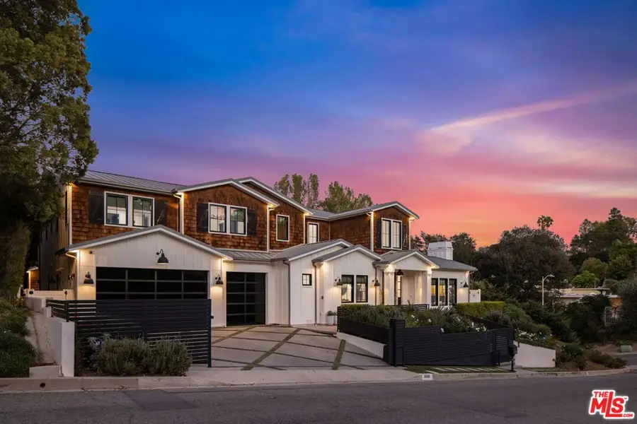 16101 Royal Mount Drive, Encino, CA 91436 - Image #2