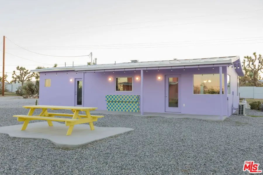 3925 Valley Vista Avenue, Yucca Valley, CA 92284 - Image #2