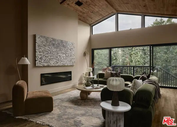 12406 La Maida Street, Valley Village, CA 91607