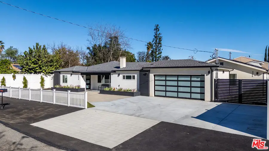 8446 Penfield Avenue, Winnetka, CA 91306 - Image #3