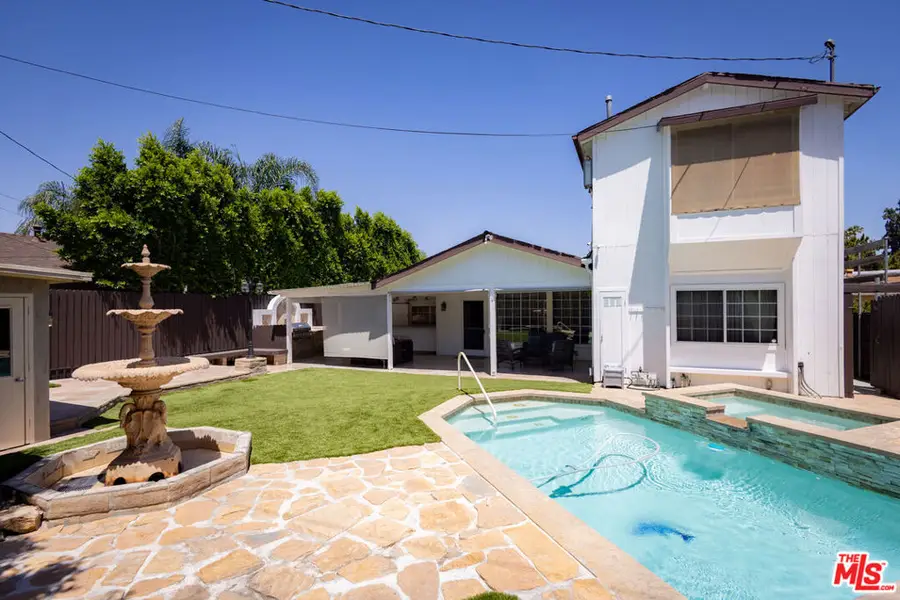 6449 Radford Avenue, North Hollywood, CA 91606 - #3