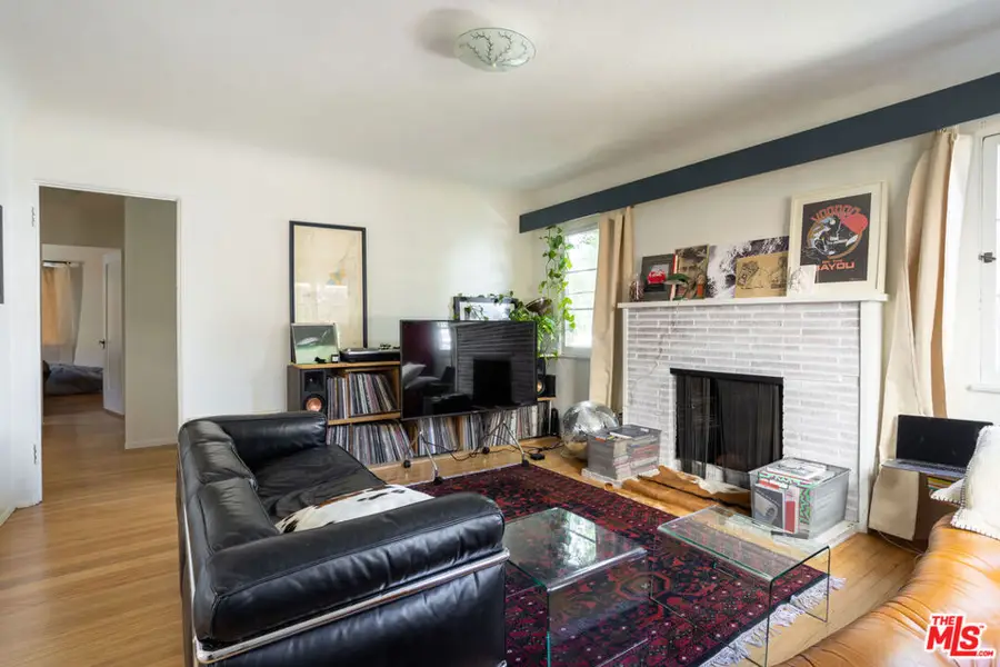 1427 Euclid Street #6, Santa Monica, CA 90404 - Image #2