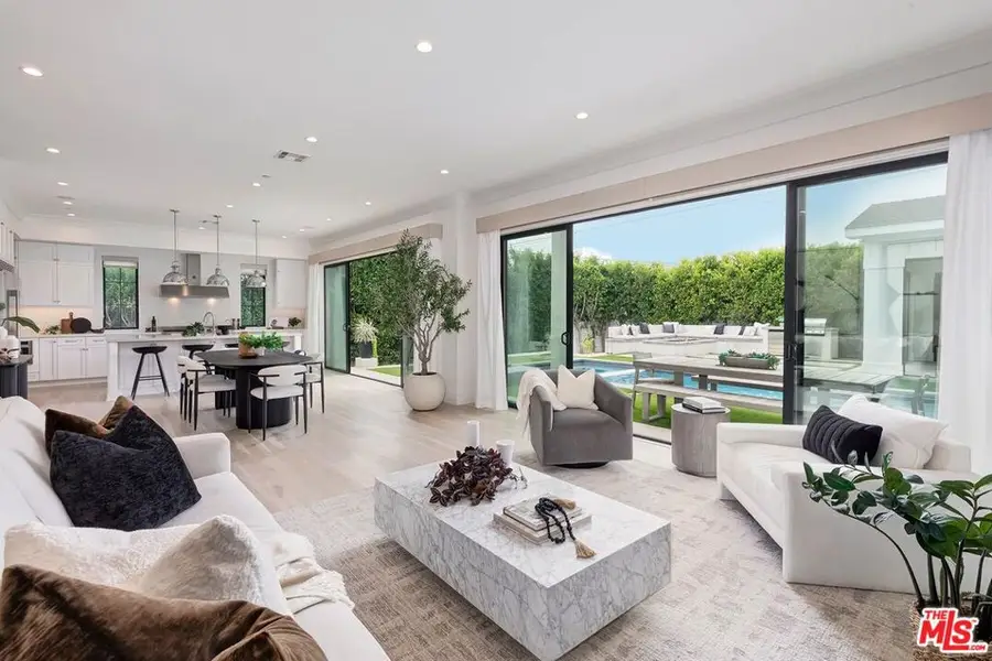 8227 Stewart Avenue, Los Angeles, CA 90045 - Image #3