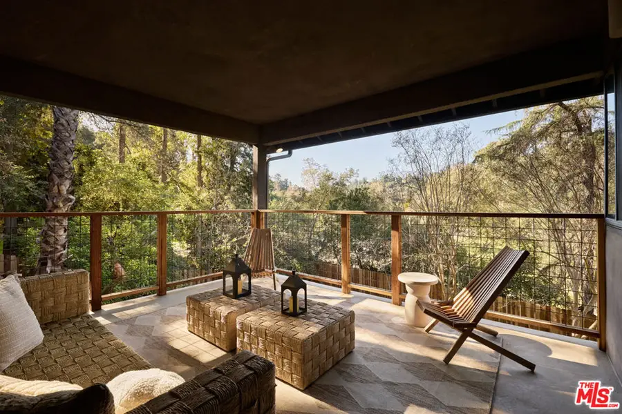 521 Fremont Drive, Pasadena, CA 91103 - Image #3