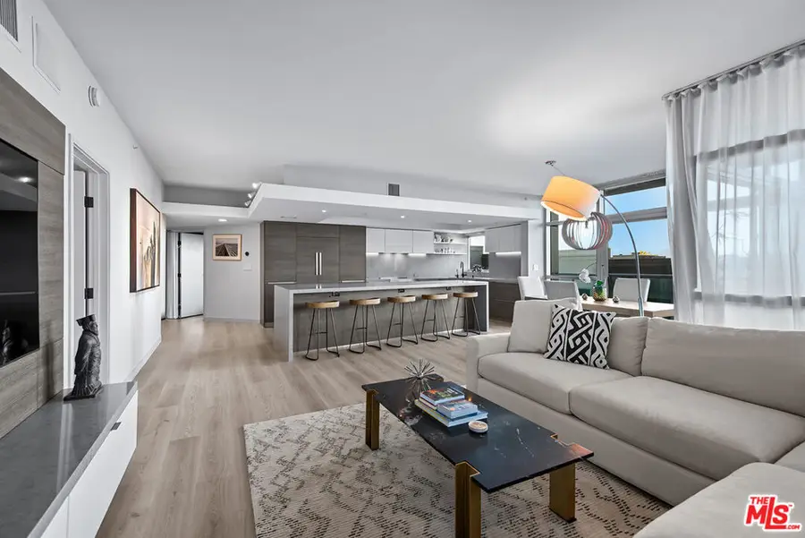 13700 Marina Pointe Drive #624, Marina Del Rey, CA 90292 - Image #2