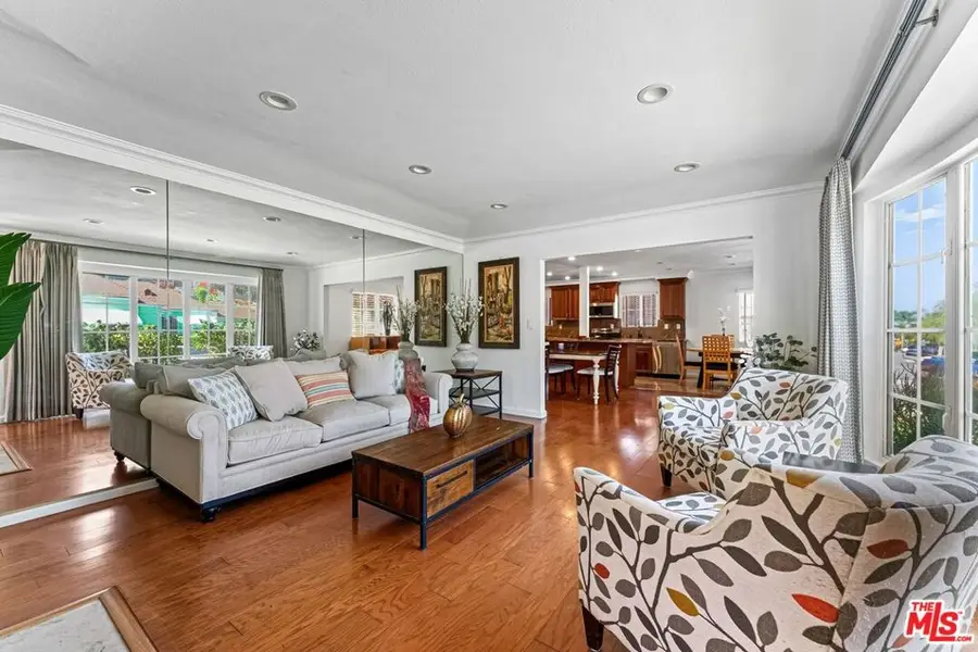 3627 Olympiad Drive, View Park Windsor Hills, CA 90043 - Image #2