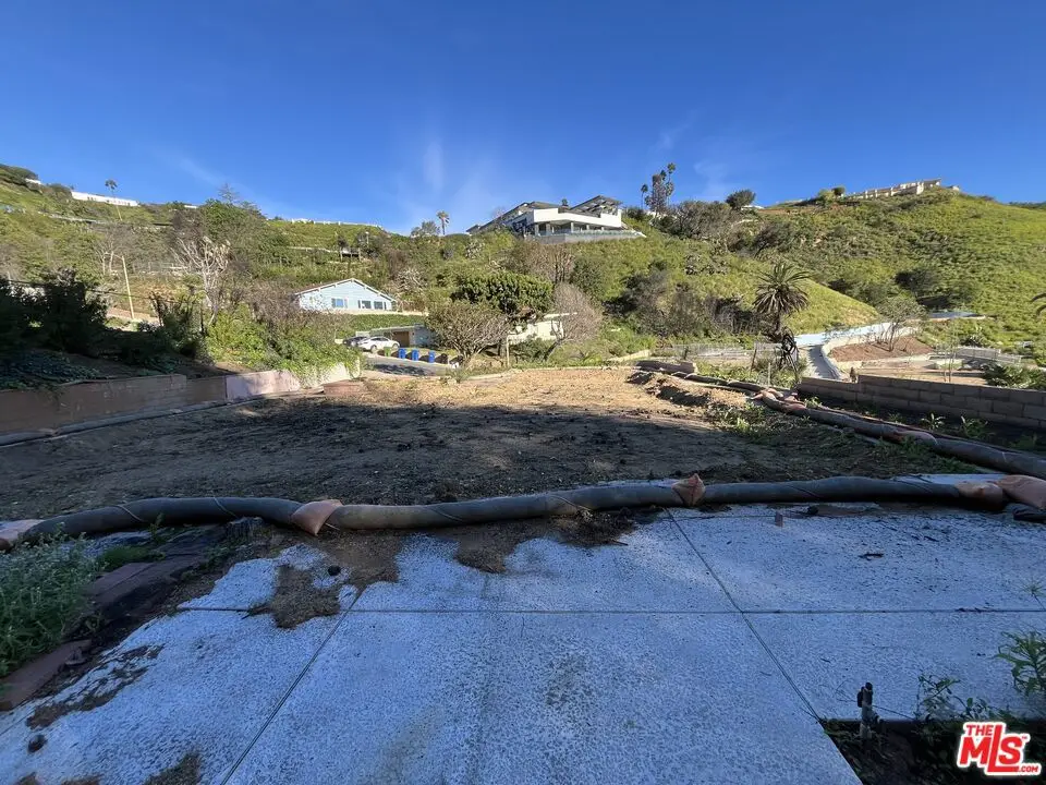 16624 Pequeno Place, Pacific Palisades, CA 90272 - Image #1