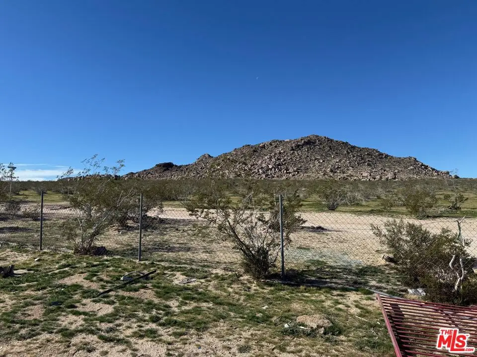 3475 Kickapoo Trail, Landers, CA 92285 - #1