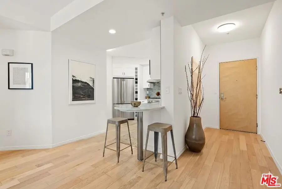 4180 Fair Avenue #206, Studio City, CA 91602 - #3